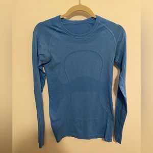lululemon long sleeve top